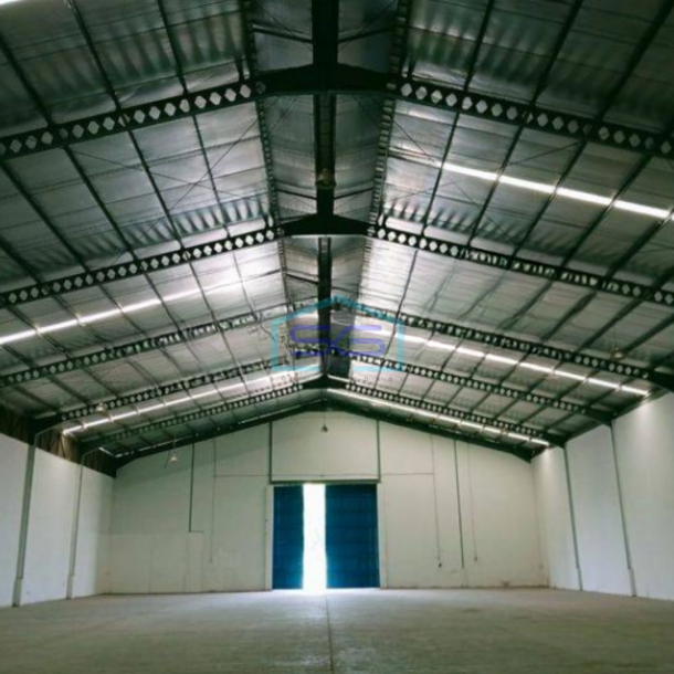 Disewakan Gudang Bagus Ada Loading Dock Dan Almunium Foil di Gunung Putri Bogor-1