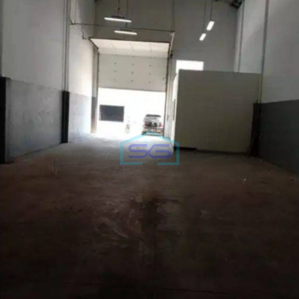 Disewakan Segera Gudang Langka Bizzpark Lb 240m² Bispark Cakung Jakarta Timur-2