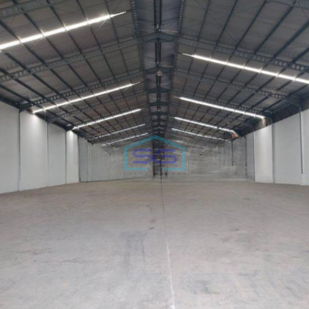 Disewakan Gudang Bagus Murah Pinggir Jalan Dekat Tol Gunung Putri Ada Loading Dock Dan Jembatan Timbang Bogor-1