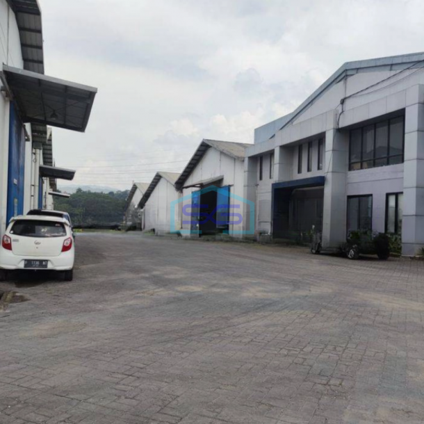 Disewakan Gudang di Klapanunggal Kabupaten Bogor Dekat Tol Gunung Putri Ada Loading Dock-2