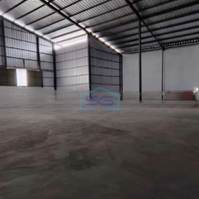 Disewakan Gudang Siap Pakai Luas Tanah  2050 m² di Grogol Jakarta Barat-3