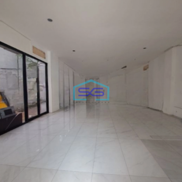 Dijual Ruko Luas Bangunan 435 m² di Alam Sutera Tangerang-3