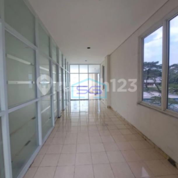 Dijual Ruko Luas Bangunan 435 m² di Alam Sutera Tangerang-1