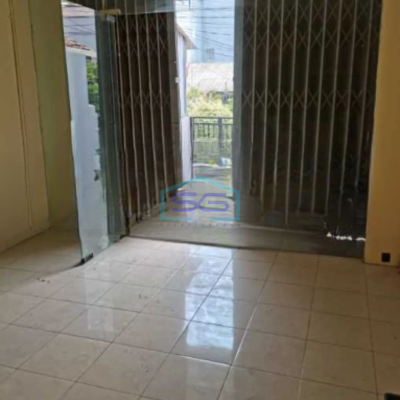 Dijual Ruko Siap Pakai Luas Bangunan  104 m² di Kelapa Gading Jakarta Utara-3