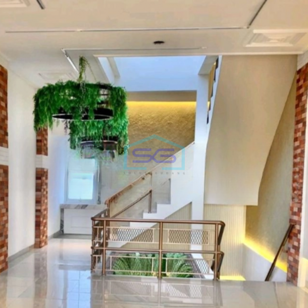 Dijual Ruko Lokasi Strategis di Bintaro Tangerang Selatan Luas Bangunan  250 m²-2