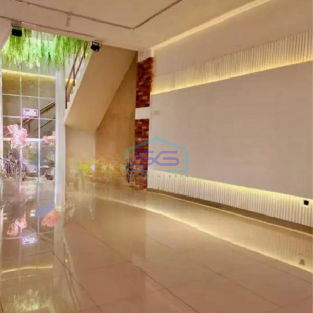 Dijual Ruko Lokasi Strategis di Bintaro Tangerang Selatan Luas Bangunan  250 m²-1