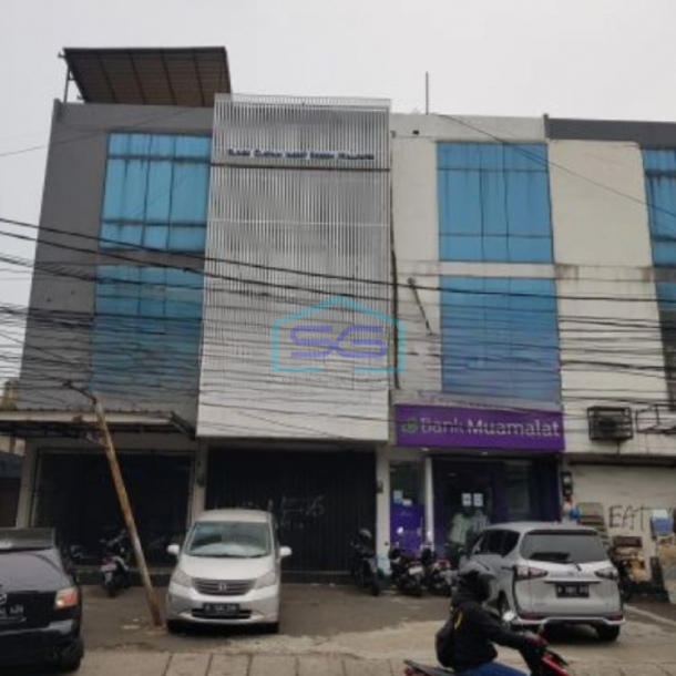 Dijual Ruko Luas Bangunan  300 m² Lokasi Strategis di Pangeran Jayakarta Jakarta Pusat-1
