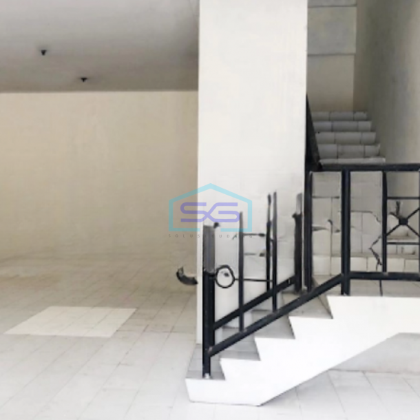 Dijual Ruko Luas Bangunan 300 m² di Kelapa Gading Jakarta Utara-3