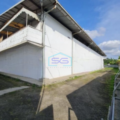 Dijual Gudang Akses Container 40 Feet di Periuk Tangerang Luas Bangunan 1000 m²