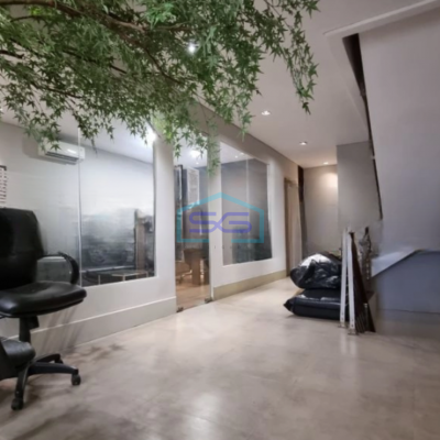 Dijual Ruko 3 Lantai Luas Bangunan  285 m² di Green Ville Jakarta Barat