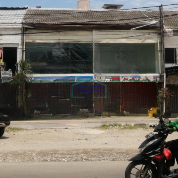 Disewakan Ruko 3 Lantai Luas Bangunan 365 m² di Muara Karang Jakarta Utara-2