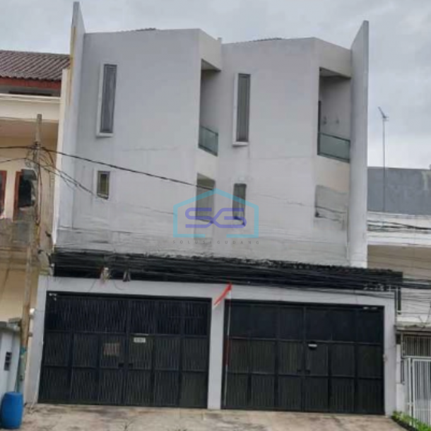 Disewakan Ruko Luas Bangunan 200 m² di Muara Karang Jakarta Utara-3