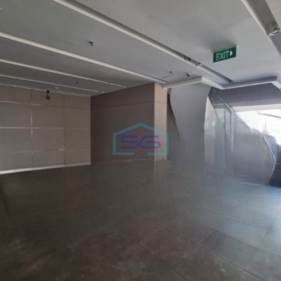 Disewakan Ruko 3 Lantai Luas Bangunan 700 m² di Kelapa Gading Jakarta Utara-2