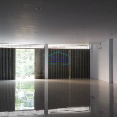 Disewakan Ruko Luas Bangunan 500 m² di Muara Karang Jakarta Utara