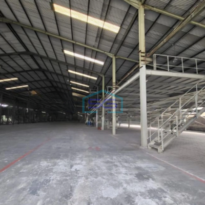 Dijual Gudang Akses Container 40 Feet Luas Bangunan  7209 m² di Pondok Ungu Bekasi