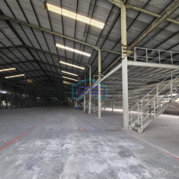 Dijual Gudang Akses Container 40 Feet Luas Bangunan  7209 m² di Pondok Ungu Bekasi-2