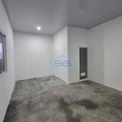Disewakan Gudang Luas Tanah  1860 m² Lokasi di Teluk Naga Tangerang
