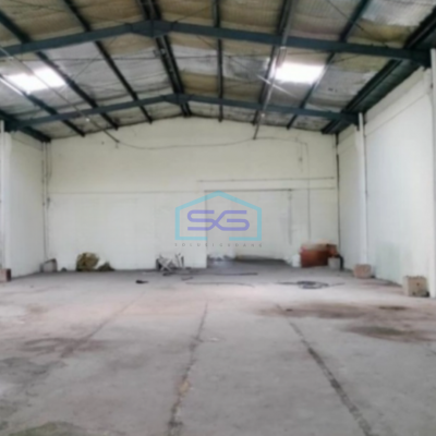 Dijual Gudang Luas Tanah 900 m² Lokasi di Jababeka Bekasi