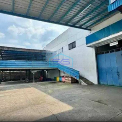 Dijual Gudang Ada Loading Dock Luas Tanah  2760 m² Lokasi di Bekasi