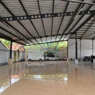 Dijual Ruang Usaha Luas Bangunan 650 m² Lokasi di Sawangan Depok Jawa Barat