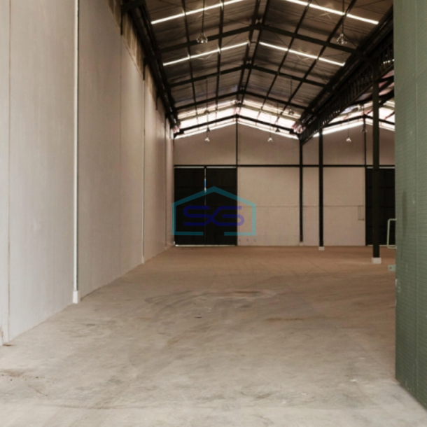 Dijual Gudang Luas Bangunan 280 m² Lokasi Bebas Banjir di Kosambi Tangerang-2