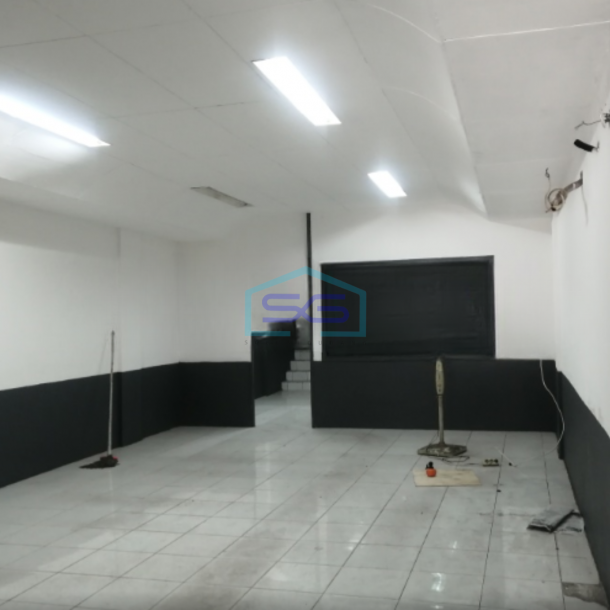 Disewakan Ruko Luas Tanah 400 m² Lokasi di Tambora Jakarta Barat-3