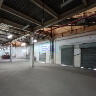 Disewakan Gudang Ada Loading Dock Luas Bangunan  19000 m²  di Bekasi