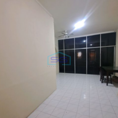 Disewakan Ruko Luas Bangunan  200 m² Lokasi di Pantai Indah Kapuk Jakarta Utara