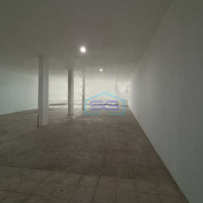 Disewakan Ruko 2 Lantai Luas Tanah 330 m² Lokasi di Kebon Jeruk Jakarta Barat