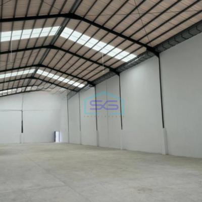 Disewakan Gudang Luas Tanah  930 m² Lokasi Siap Pakai Lokasi di Pakuhaji Tangerang