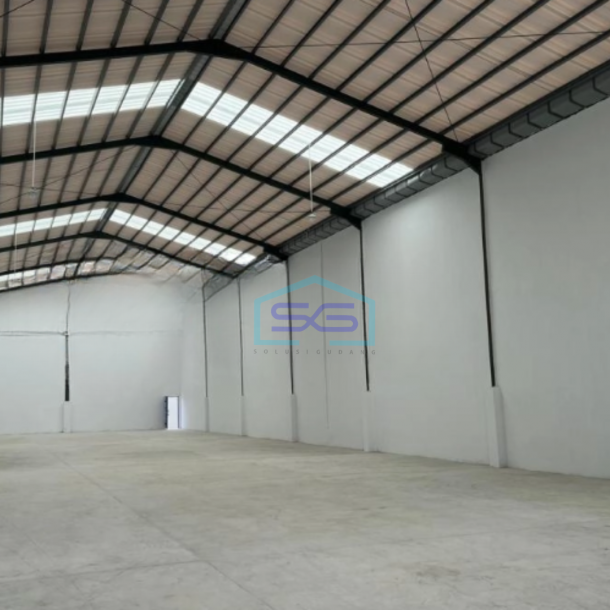 Disewakan Gudang Luas Tanah  930 m² Lokasi Siap Pakai Lokasi di Pakuhaji Tangerang-2
