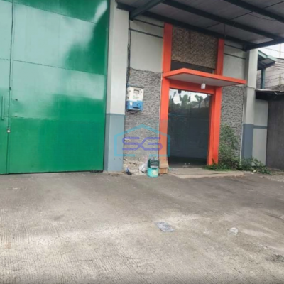 Disewakan Gudang Ada Lift Barang Luas Tanah  850 m² Lokasi di Tangerang