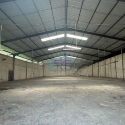 Disewakan Gudang Ada Kantor Luas Bangunan  864 m² Lokasi di Tangerang