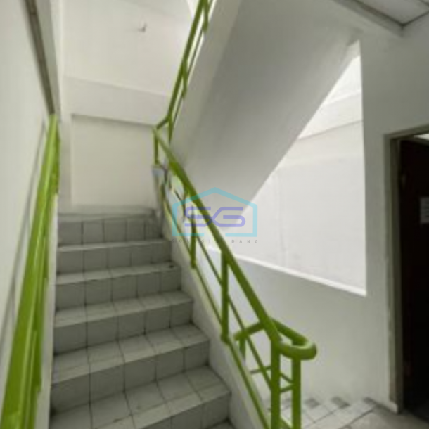 Disewakan Ruko Luas Bangunan 300 m² Lokasi di Pluit Jakarta Utara-2