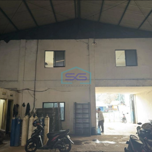Dijual Gudang Murah Akses Container 40 Feet di Jatake Tangerang Luas Bangunan  360 m²-1