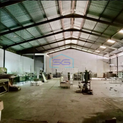 Dijual Gudang Akses Container 40 feet di Pinggir Jalan Jurumudi Tangerang