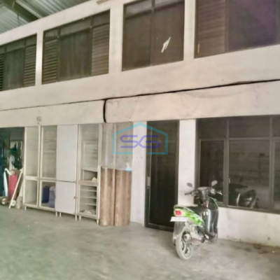 Dijual Gudang Akses Container 40 feet di Pinggir Jalan Jurumudi Tangerang