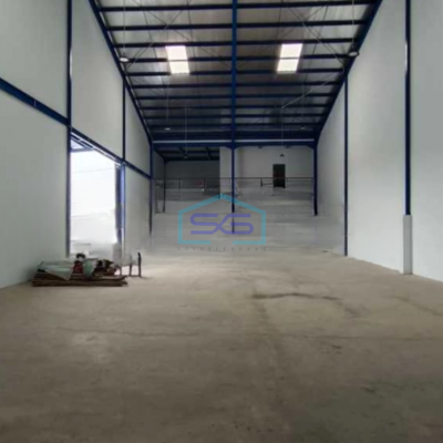 Dijual Gudang Siap Pakai Luas Bangunan  480 m² di Kapuk Kamal Jakarta Barat
