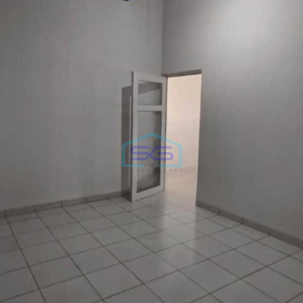 Dijual Gudang Siap Pakai Luas Bangunan  480 m² di Kapuk Kamal Jakarta Barat-1