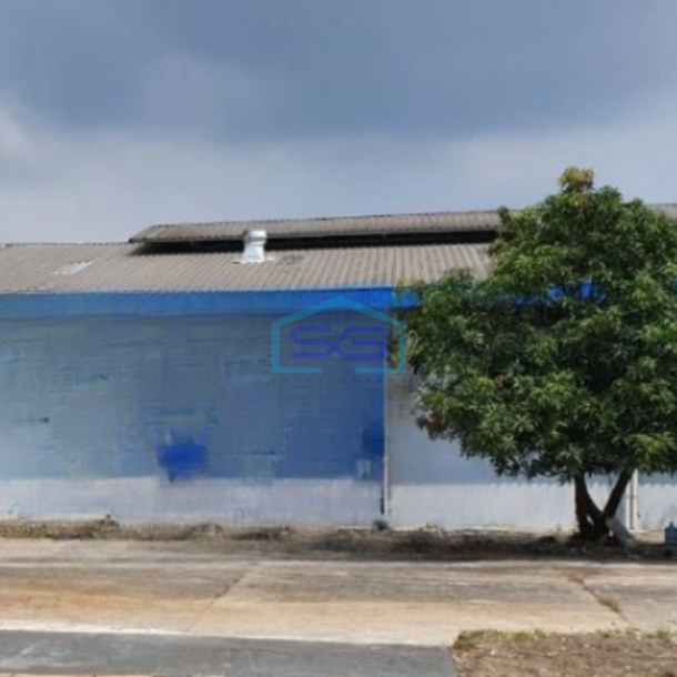 Dijual Cepat Gudang Murah Luas Bangunan  720 m² di Karawang Barat-1