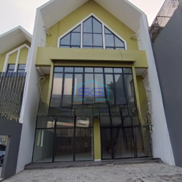 Dijual Ruko 3 Lantai Luas Tanah  108 m²  di Puri Indah Jakarta Barat-1