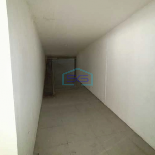Disewakan Ruko 2 Lantai Luas Bangunan  400 m² di Kebon Jeeruk Jakarta Barat-1