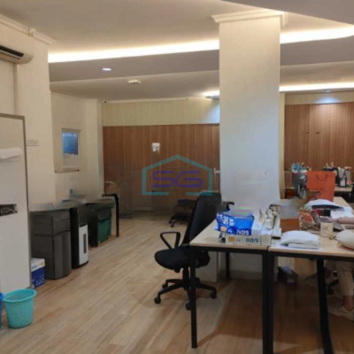 Disewakan Ruko Luas Bangunan  975 m² di Tanah Abang Jakarta Pusat