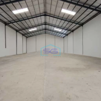 Disewakan Gudang Ada Kantor Luas Tanah  1200 m² di Cikupa Tangerang
