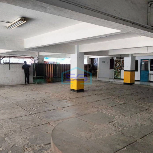 Dijual Gedung 4 Lantai!! Di Senen Jakarta Pusat-2