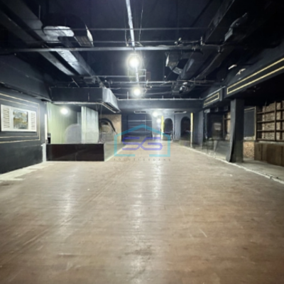 Disewakan Ruang Usaha Ex Bar Area Kemang Jakarta Selatan di Pinggir Jalan Raya LB 1800m2