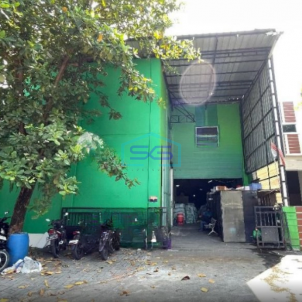 Disewakan Murah Siap Huni Gudang Taman Tekno BSD Tangerang Luas Bangunan 400m2-1