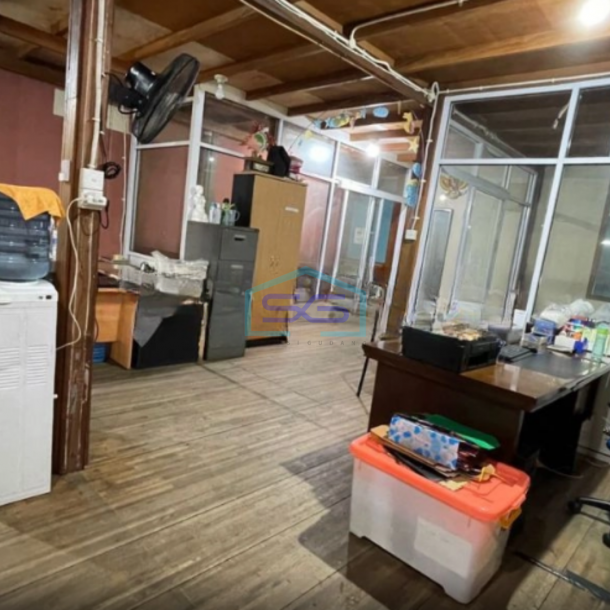 Disewakan Murah Siap Huni Gudang Taman Tekno BSD Tangerang Luas Bangunan 400m2-2