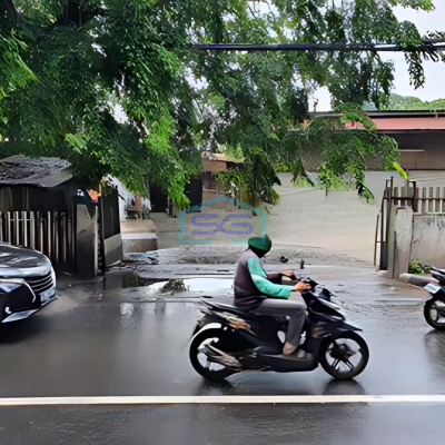 Disewa/dijual Tanah dan Bangunan di Daan Mogot