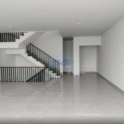 Dijual Ruang Usaha Siap Huni Brand New di BSD Tangerang Luas Tanah 91m2